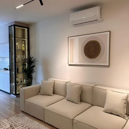 Modern 3 Min From Lungomare Apartman Vlora