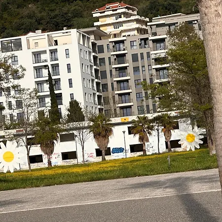Modern 3 Min From Lungomare Apartment *