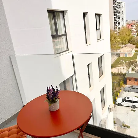 Modern 3 Min From Lungomare Vlore